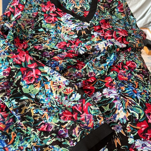 💸💄Cold shoulder Top - Picture 4 of 7